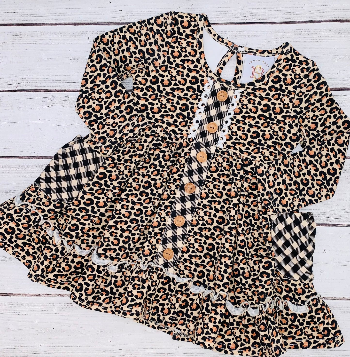 Prim Leopard Pocket Dress