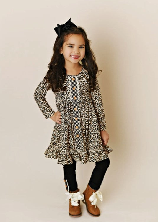Prim Leopard Pocket Dress