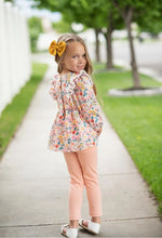 Load image into Gallery viewer, Peachy Spring Floral Ruffle Two Piece Set